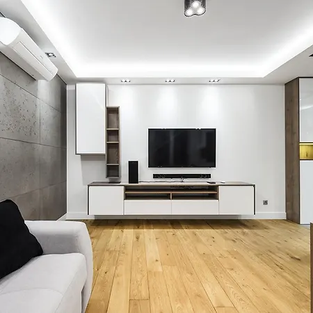 Apartment Executive Suites Airport